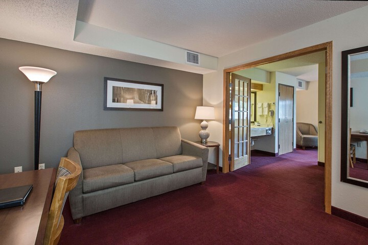 Room 13 of 50