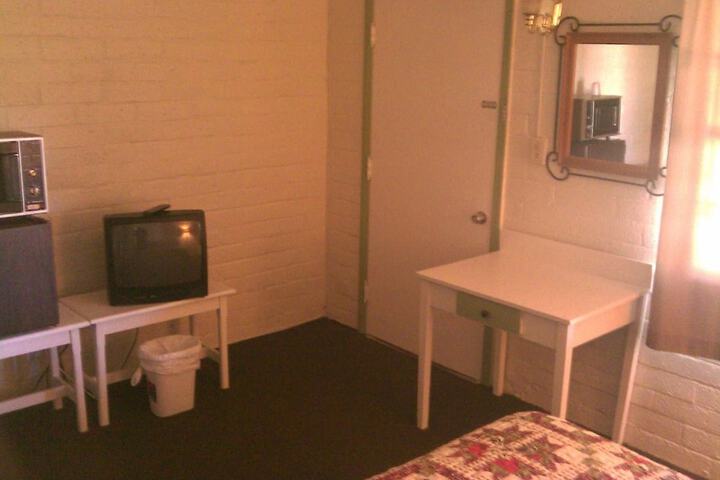 Ranch Motel