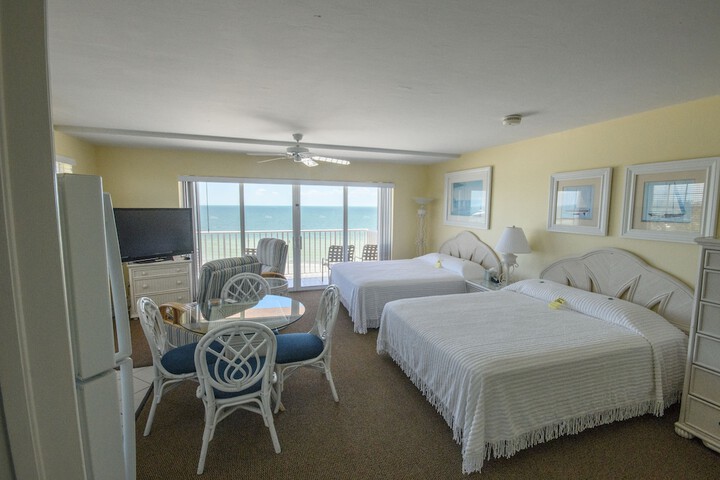 Edison Beach House