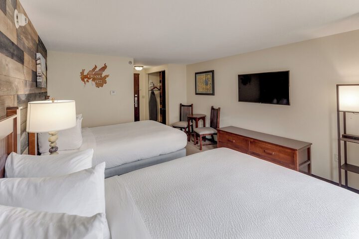 Room 98 of 250