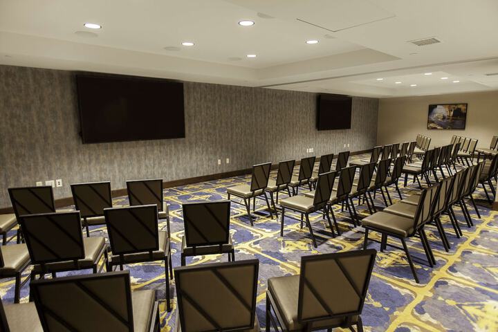 Hilton Garden Inn Minneapolis University Area
