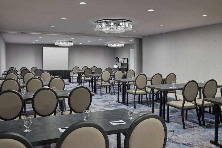 Delta Hotels Denver Thornton