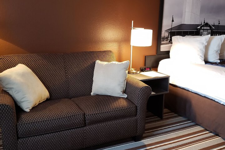 Room 19 of 51