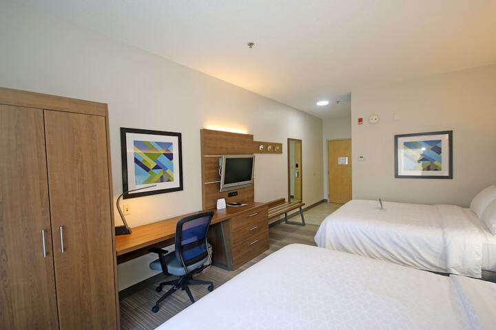 Room 13 of 45