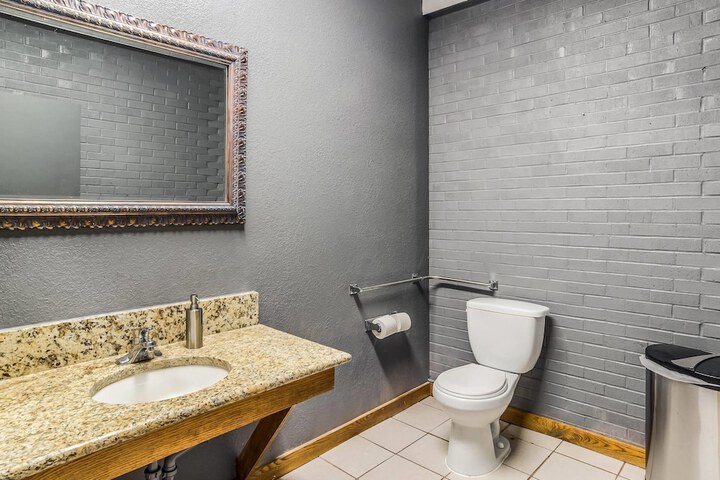 Quality Inn Buffalo