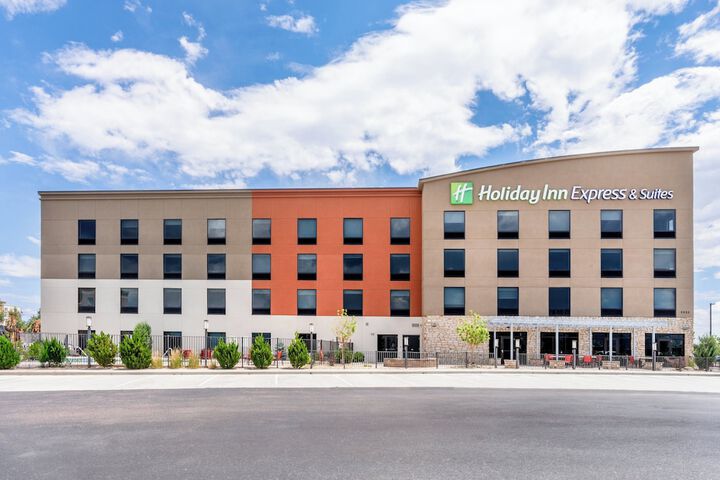 Hotel 6 of 79