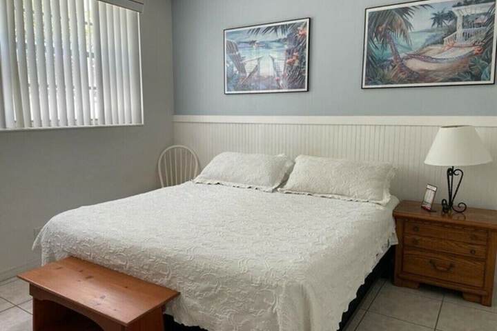 Room 111 of 184