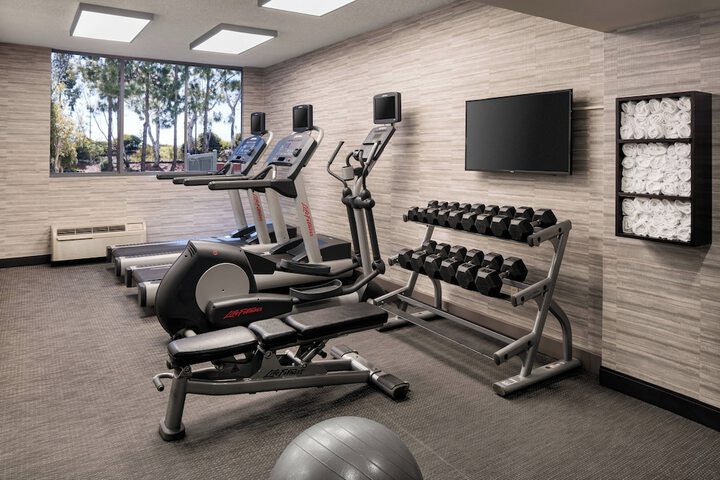 Courtyard by Marriott Richmond / Berkeley