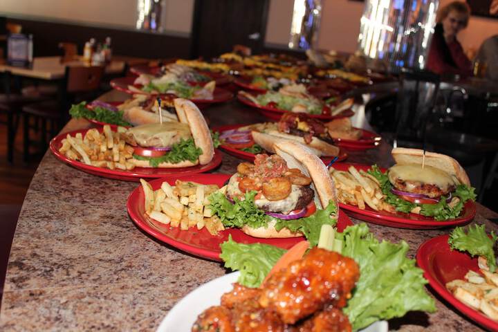 Dining 47 of 57