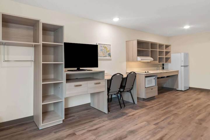 Woodspring Suites Pensacola West