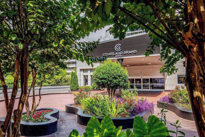 Courtland Grand Hotel Trademark Collection by Wyndham
