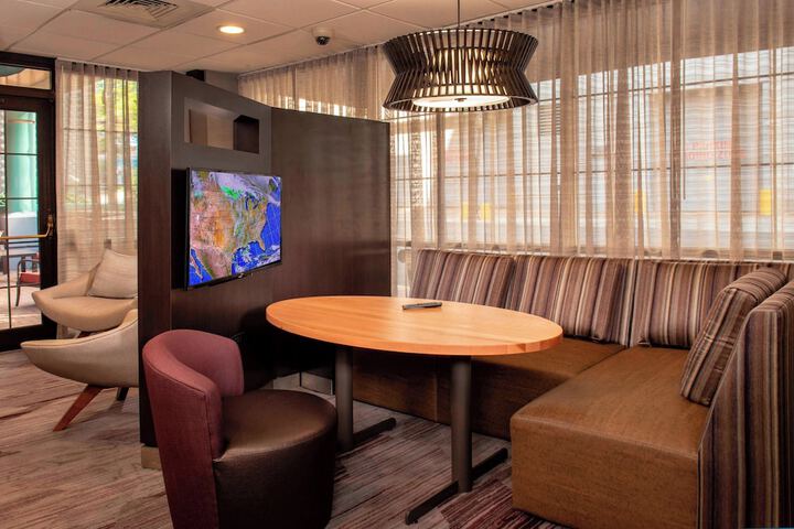 Courtyard by Marriott Wilmington Downtown