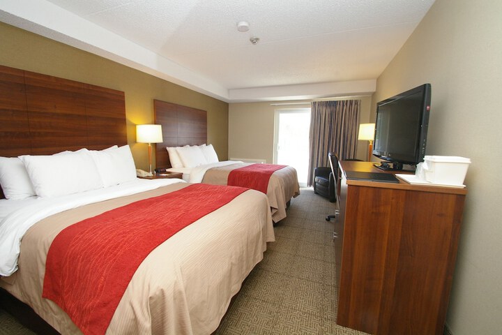 Room 32 of 50