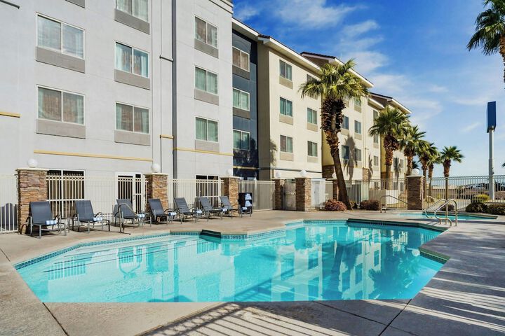Pool 4 of 36