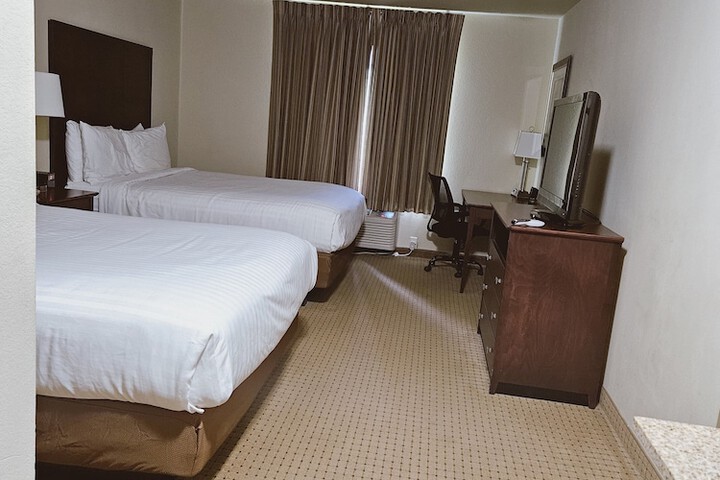 Room 27 of 41