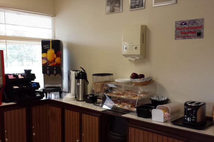 Americas Best Value Inn Palmyra Hershey