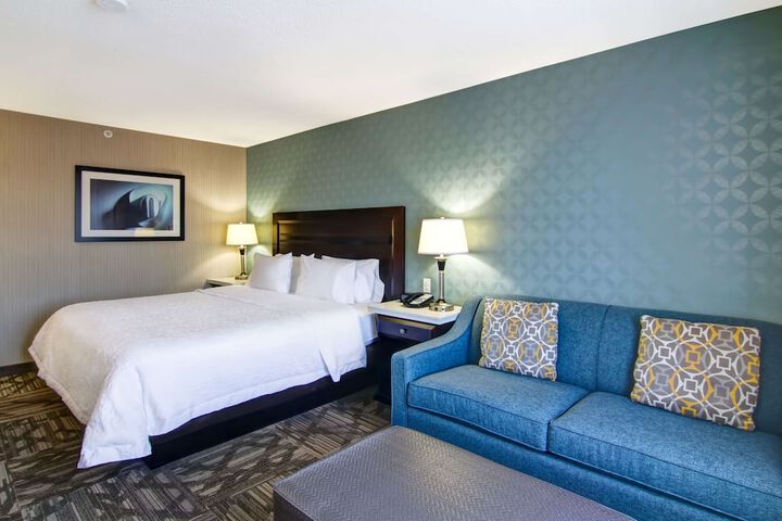 Room 16 of 46