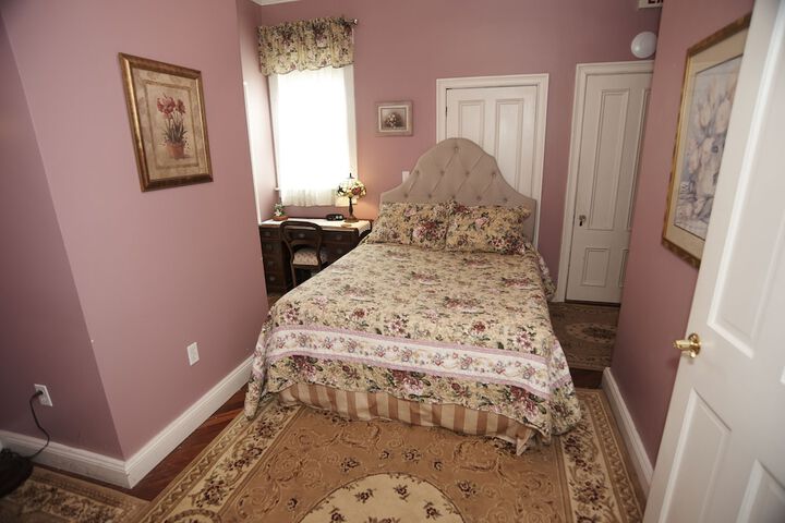 Room 44 of 78