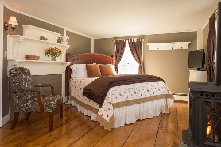 Room 28 of 54