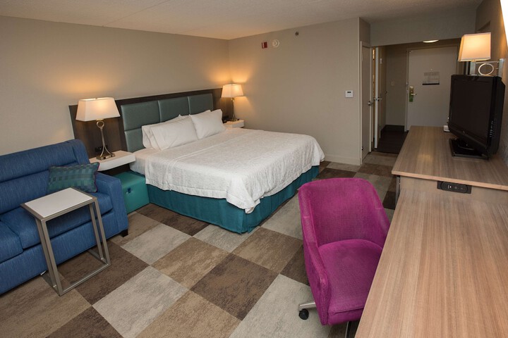 Room 33 of 58
