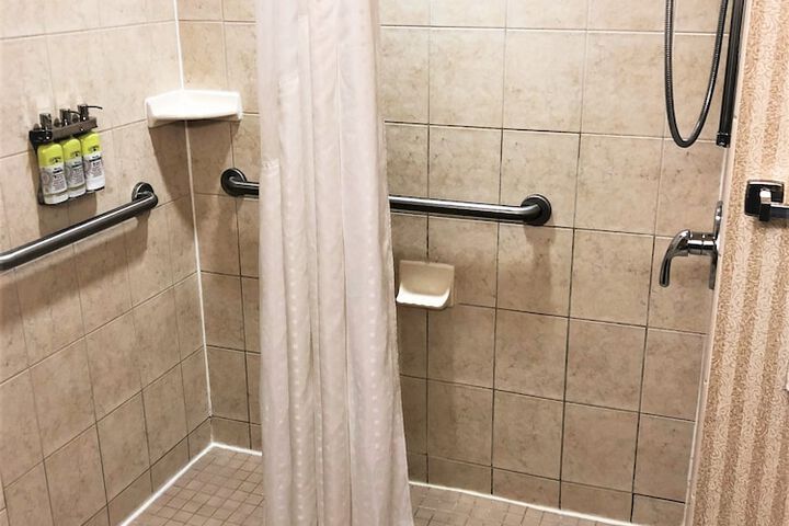 Holiday Inn Express Syracuse Airport by IHG