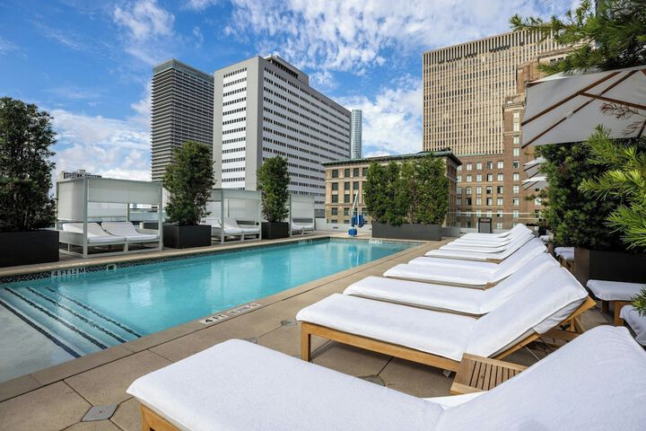 The Laura Hotel Houston Downtown, Autograph Collection