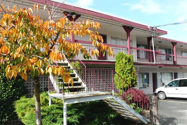 Hotel 6 of 42