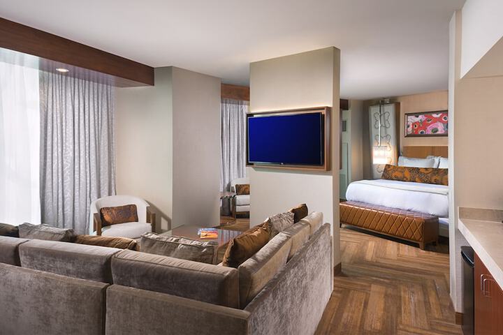 Room 9 of 44