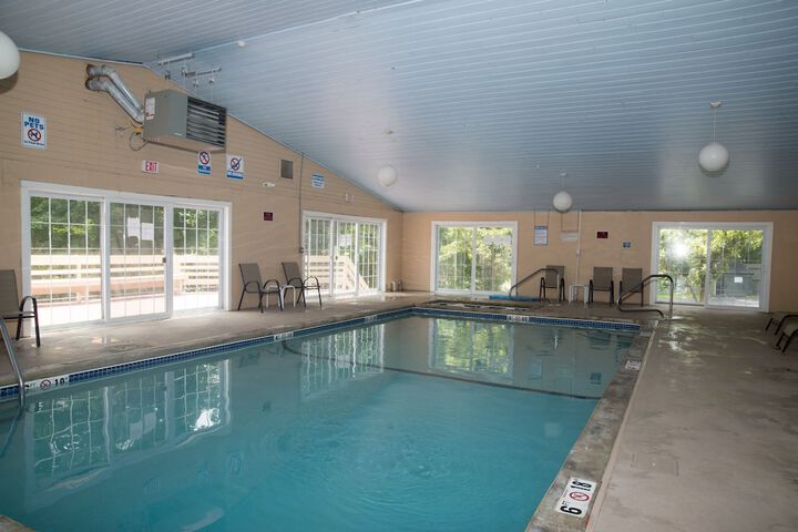 Pool 8 of 41