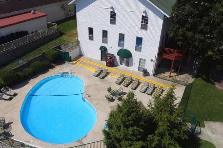 Pool 3 of 61