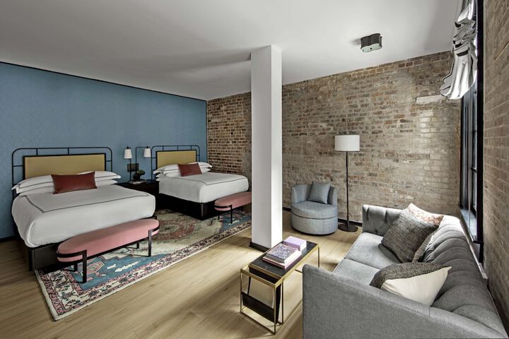 Room 19 of 150