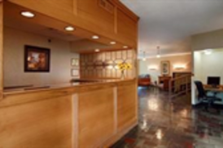 BEST WESTERN SYRACUSE AIRPORT INN