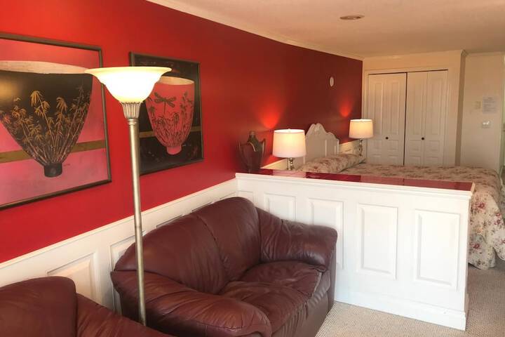 Room 45 of 82