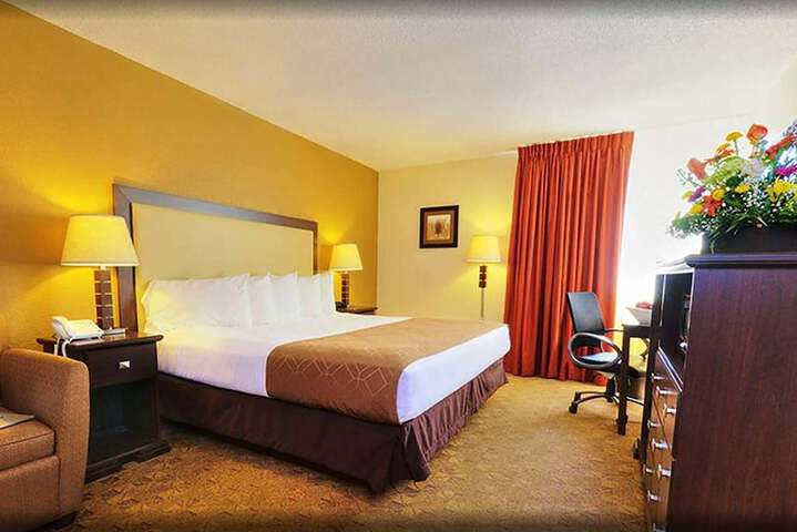 Room 8 of 41