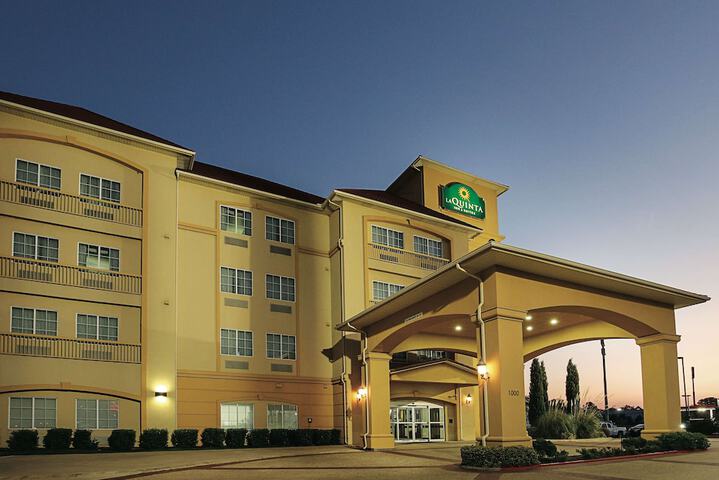 La Quinta Inn & Suites by Wyndham Dallas - Hutchins