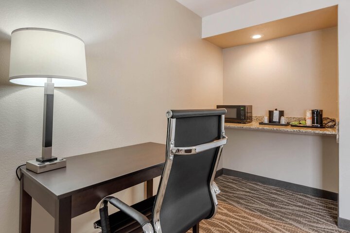 Quality Inn & Suites South Fork - Wolf Creek
