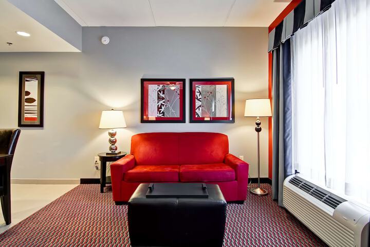 Room 19 of 42