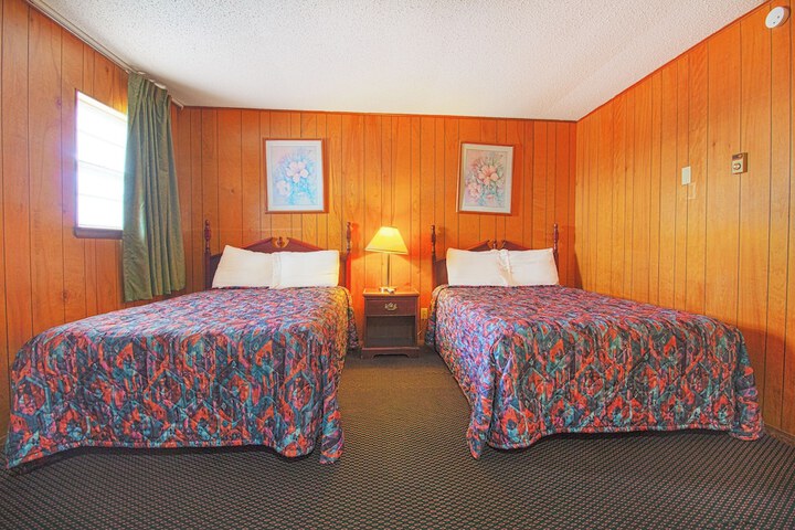 Room 40 of 92
