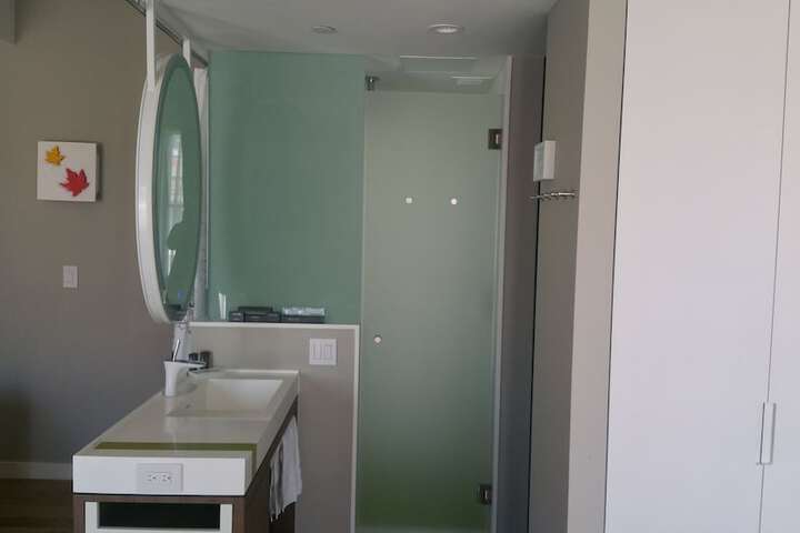 Room 41 of 43