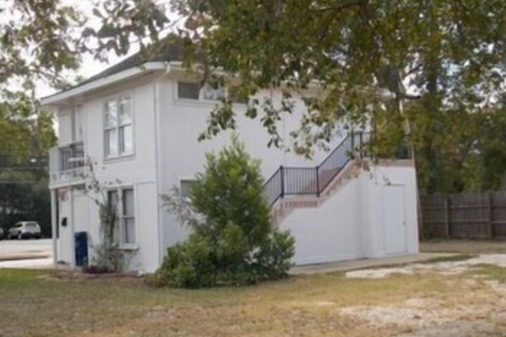 The Carriage House Apartments