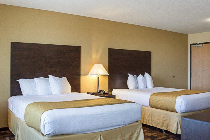 Quality Inn & Suites Minot North