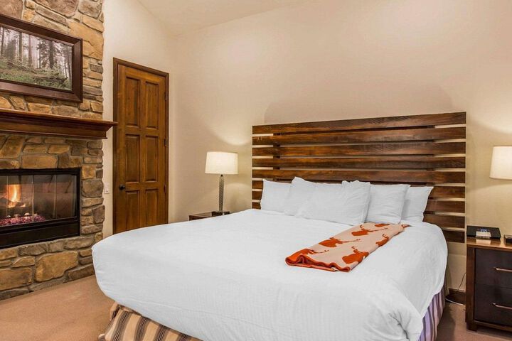 Bluegreen Vacations Big Bear Village an Ascend Collection Resort