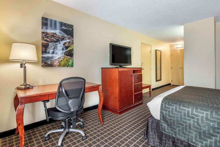 Room 35 of 50