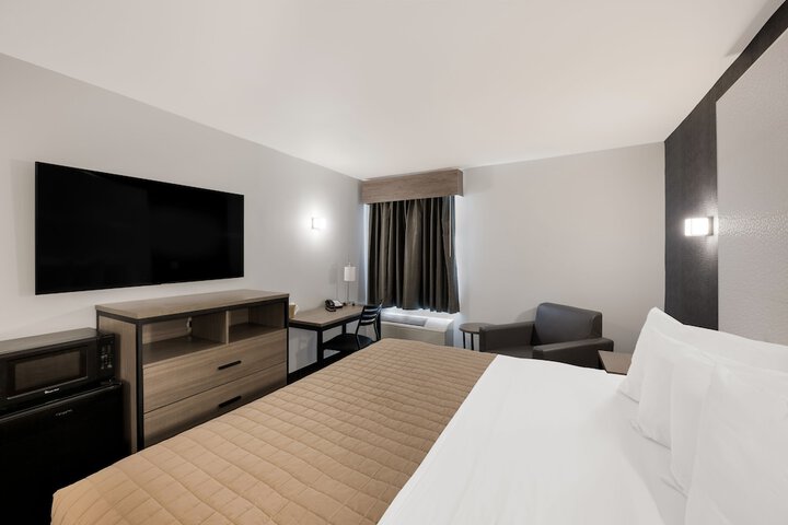 Room 20 of 36