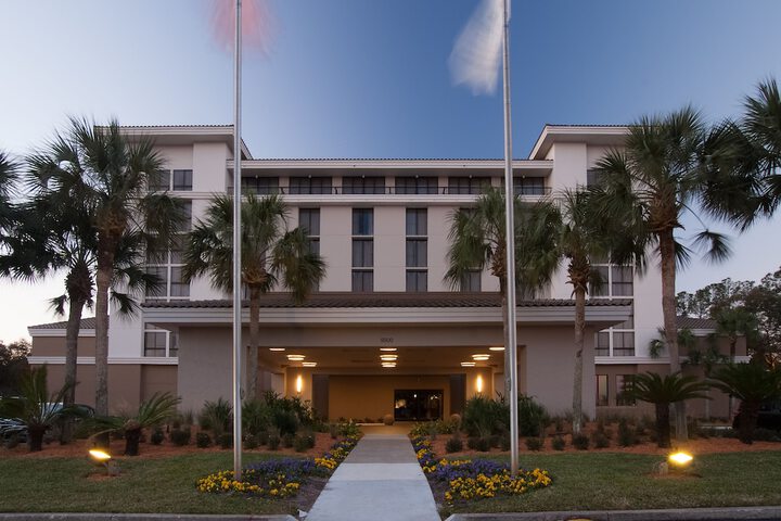 Hotel 6 of 92