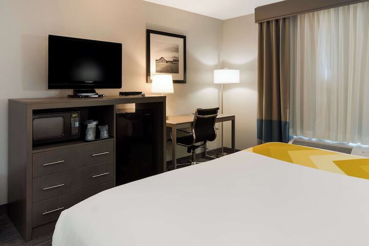 Room 15 of 31