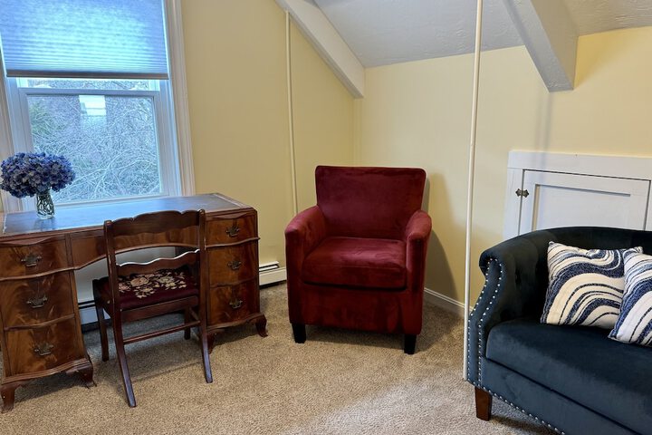 Room 25 of 53