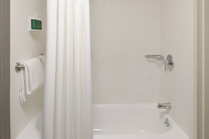 Room 26 of 41