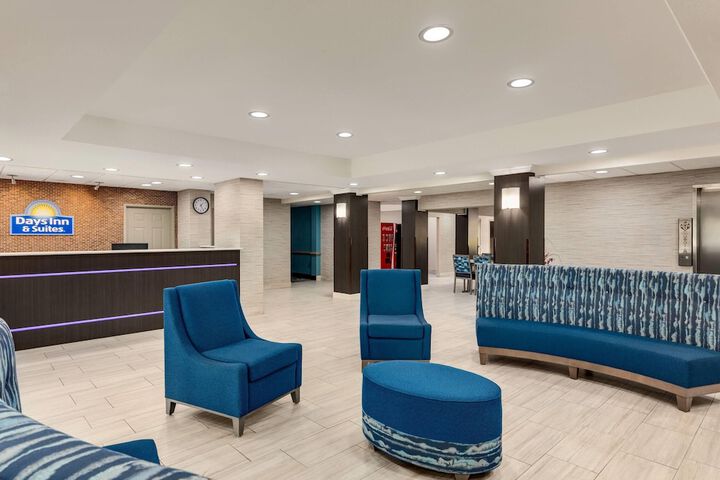 Days Inn & Suites by Wyndham Prattville-Montgomery