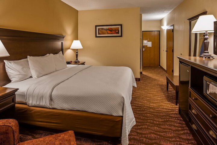 Room 31 of 40